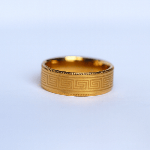 Men's Ring - Golden – Chase Value
