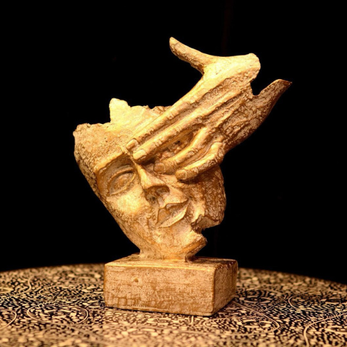 Golden Elegance Fiber Sculpture Collection